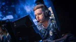 Former pro CS:GO player nitr0 playing in front of a computer