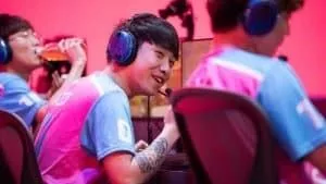 Bazzi jokes with fellow Hangzhou Spark players during a game of Overwatch