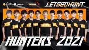 The 2021 Overwatch League roster appears with the words 