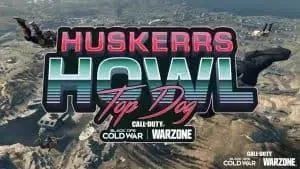 Слова «Huskerrs Howl Top Dog» появляются красочными буквами с прикрепленными логотипами Call of Duty Modern Warfare и Warzone.  На заднем плане - сцена спуска солдат с парашютом в Верданск.