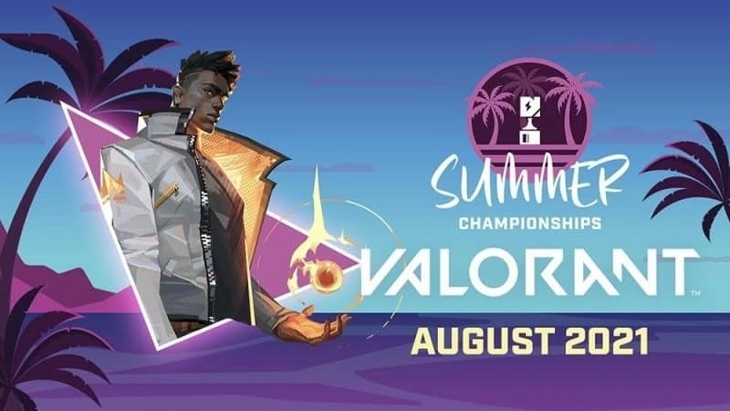 Агент Valorant Феникс появляется в неоновом треугольнике рядом с логотипом Nerd Street Gaming Summer Championships и логотипом Valorant на фоне пляжа.