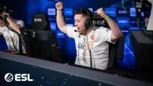 Mathieu “ZywOo” Herbaut cheers after Team Vitality take the win at IEM Winter