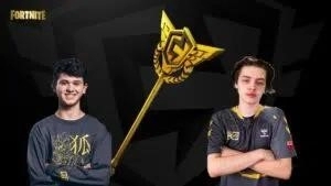 Fortnite players Bugha and Mero with the FNCS champion's axe between them