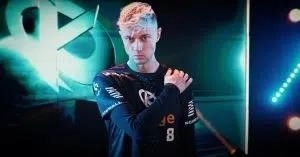 Rekkles Partners With Nike