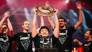 Tundra Esports lift the aegis at The International 11